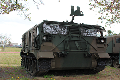 陸上自衛隊土浦駐屯地・武器学校展示の87式側弾薬車