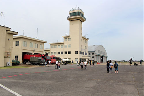 航空学校霞ヶ浦校管制塔