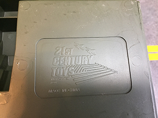 21stCenturyToysのM151A2ジープ刻印