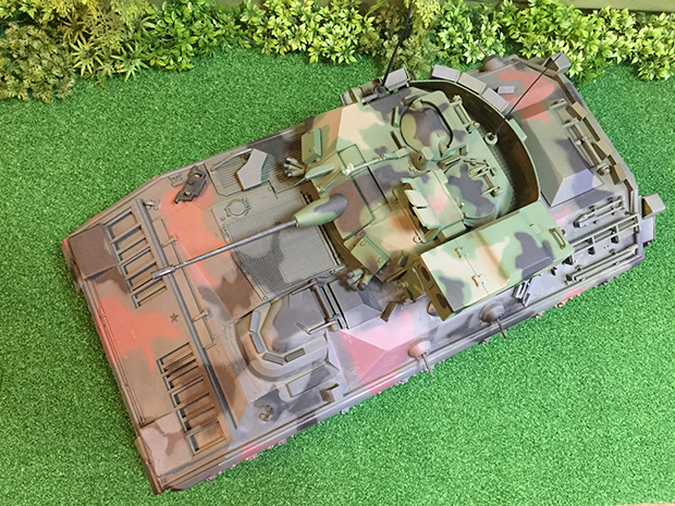 21st Century Toys Inc. M2 Bradley IFV